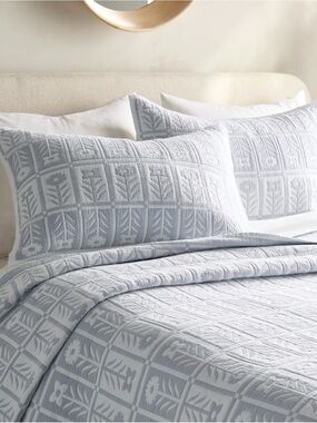 Blue Fog Organic Cotton Jacquard Floral King Sham Set - Retail $70